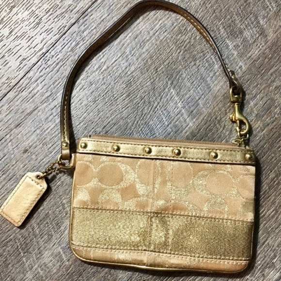 Coach Wristlet - Picture 3 of 7